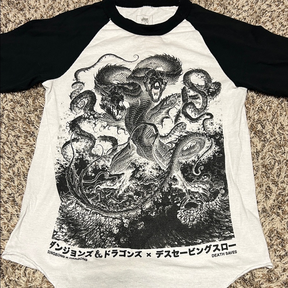 2/$10 Graphic tee S